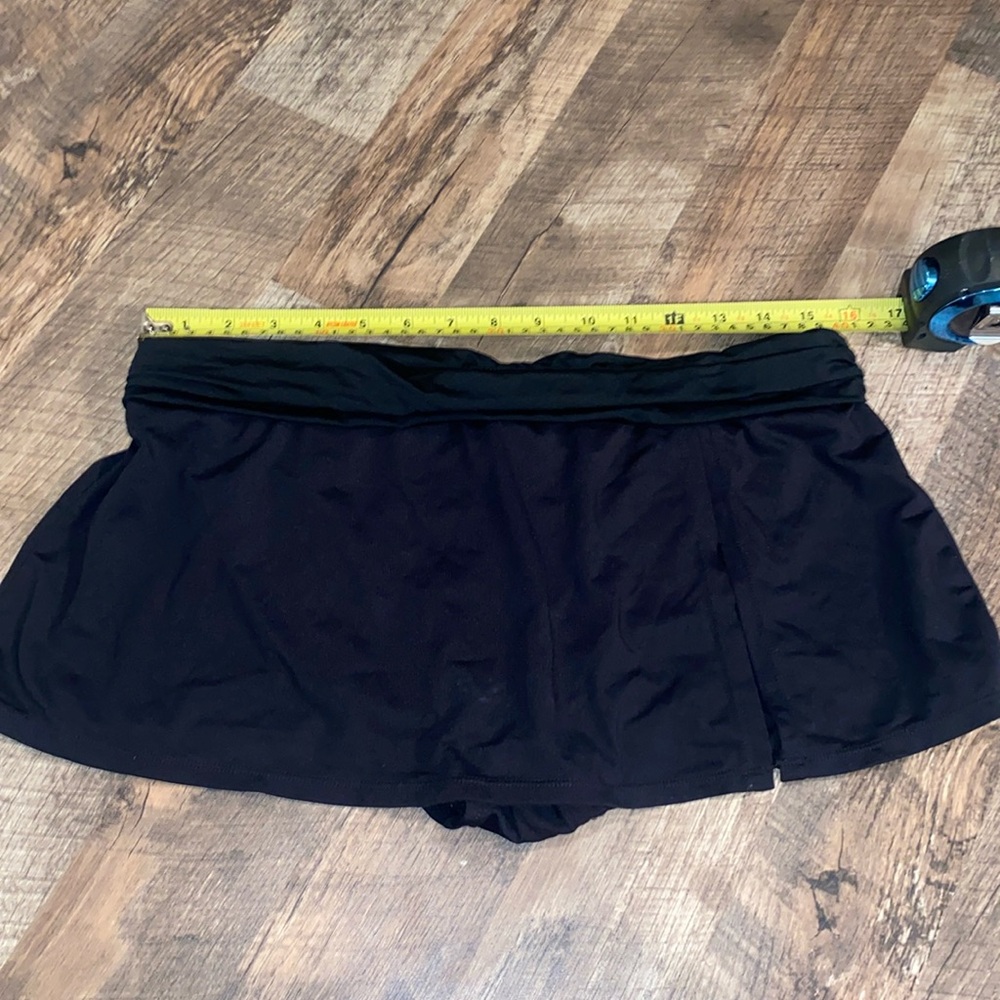 Liz Claiborne Swimsuit Bottom size 12